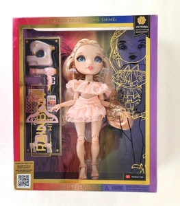 Rainbow High Victoria Whitman Pink Fashion Doll Accessories 2022 MGA New In Box - Bild 1 von 11