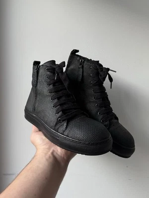 Botines dobles altos textiles pintados línea principal roundholz Foto 1 de 4