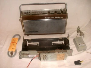 Telefunken Bajazzo de luxe 5611 mit Autohalterung und Netzteil, kompl. überholt - Bild 1 von 16