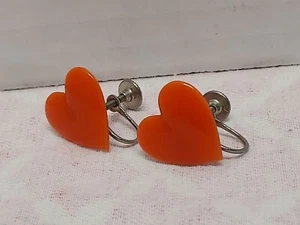 Pendientes de colección corazón rojo de los años 50 termosestable con rosca de plástico San Valentín Berkander - Imagen 1 de 16