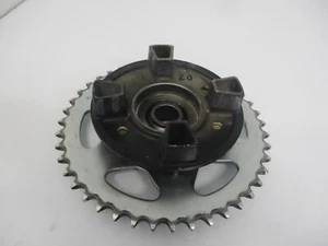 Sprocket carrier + sprocket 43 Kawasaki ZX7R ZX750P ZX750N 1996-2003 - Picture 1 of 3