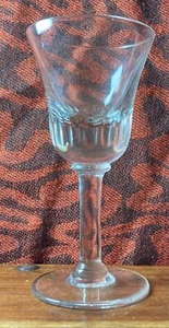 Facettenschliff Antik oder Vintage Cordial, Wein, Schnapsglas Höhe 11cm - Bild 1 von 8