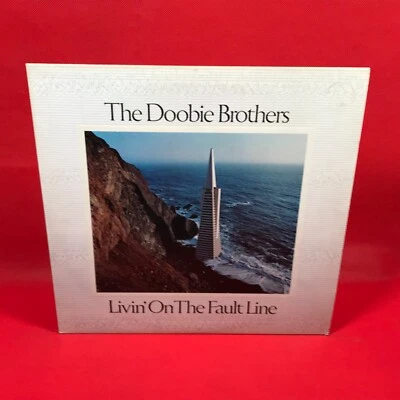 DOOBIE BROTHERS Livin' On The Fault Line 1977 Vinyl LP + INNER You Belong to Me - Image 1 of 4