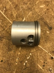 NEW REAL OEM NOS STIHL PARTS 050 PISTONS AND RINGS 52MM 1111 030 2010 - Picture 1 of 3