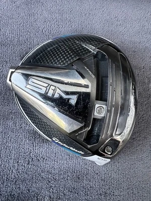 TaylorMade SIM Driver 1W 10.5° RH Head only - Very Good #19 - Image 1 of 4