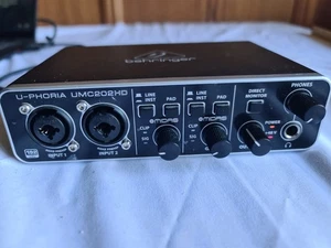 Behringer U-Phoria UMC202HD  USB Powerd - Bild 1 von 9