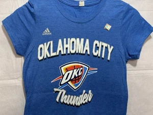Oklahoma City Thunder Shirt Damen Gr. Small Blau OKC Adidas Neu Ohne Etikett - Bild 1 von 4