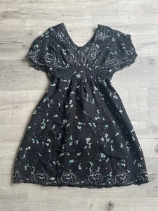 Anna Sui 100% Silk Floral Print Dress Sz 4 V Neck Short Sleeve Black Lace - Picture 1 of 7