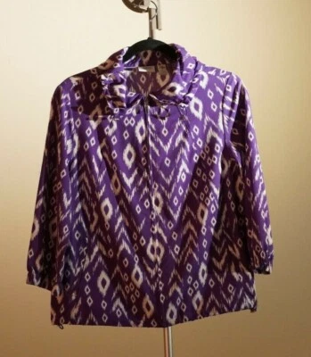 Chaqueta para mujer Zenergy by Chico púrpura ligera con cremallera completa talla 1 Foto 1 de 4