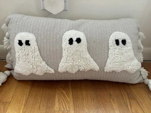 Sweet Street Ghost Halloween Knit Throw Pillow Tassels Pink + Grey Lot Matching - Picture 1 of 12