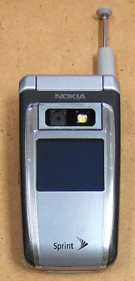 Nokia 6165i - Gris y Plateado (Sprint) Teléfono Celular Abatible Muy Raro Foto 1 de 3