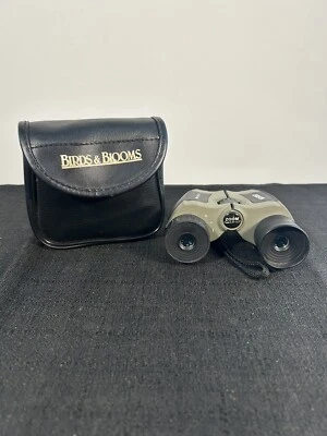 Carson adjustable 5-15x 17 compact binoculars 5.6-3.2 degree view angle - Image 1 of 4