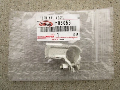 FITS: 04 - 10 TOYOTA SIENNA BATTERY - NEGATIVE TERMINAL CONNECTOR OEM BRAND NEW - Image 1 of 2
