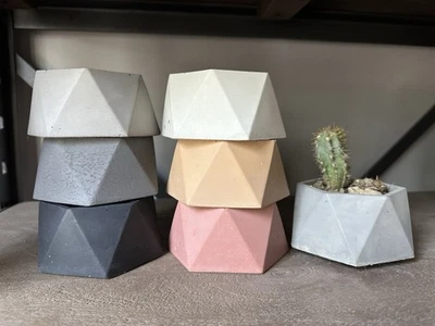 Hand Made Artisan Concrete Geometric Succulent Planter Pot Hexagon Shape 4 X 2 - Image 1 of 4