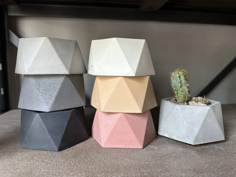 Hand Made Artisan Concrete Geometric Succulent Planter Pot Hexagon Shape 4 X 2 - Image 1 of 4