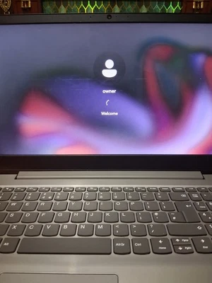   karaoke Lenovo Ideapad S145-15IWL Intel Pentium R  4GB RAM 256GB SSD 15.6 Inch - Image 1 of 4