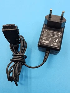 Seltener Original AC/DC Adapter Mitsubishi Trium FZA-0033A 5,5V 500mAh (220-240V) - Bild 1 von 10
