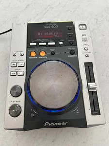Pioneer CDJ200 - Picture 1 of 10