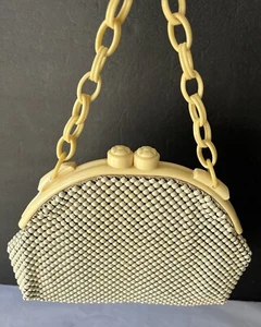 Alumesh Whiting & Davis Co. Womens White Bakelite Chain Top Handle Bag - Picture 1 of 9