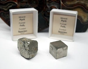 Pyritkristalle 2 Stück Navajun Pyrit Katzengold Pyritwürfel  PY165 - Bild 1 von 2