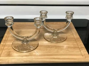 CANDELABROS DOBLES VINTAGE, BASE REDONDA, FILAGREE DORADO PINTADO A MANO - Imagen 1 de 1