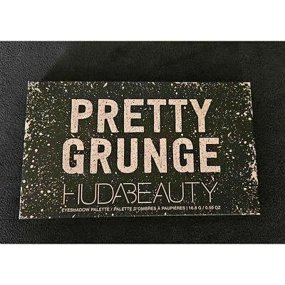 NUEVA PALETA DE SOMBRAS DE OJOS HUDA BEAUTY Pretty Grunge mate brillante Foto 1 de 4