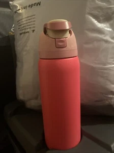 Owala FreeSip Stainless Steel Water Bottle / 32oz / Color: Pinky Pink - Picture 1 of 2