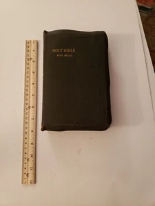 Holy Bible with Helps containing the Old/New Testament Pronouncing Nelson AS IS - Picture 1 of 22