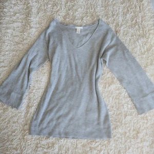 H&M langer Pullover mit V-Ausschnitt, Größe S - Bild 1 von 6