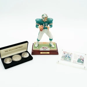 DAN MARINO 3 Pc Set: NFL Figurine, AUTOGRAPHED Trading Card, Commemorative Coins - Picture 1 of 13