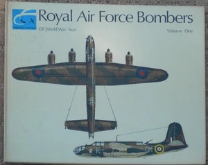 Royal Air Force Bombers of WWII Vol.1. Philip J.R. Moyes 1971 HC Doubleday VG+ - Bild 1 von 8