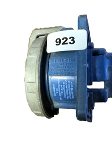 HUBBELL 520R9W Receptacle Connector - Picture 1 of 2