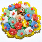 VINTAGE 1940s WORLD WAR 2 WW2 MAKE DO AND MEND MULTICOLOUR FLOWER BEADED BROOCH