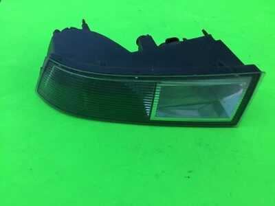 2008-2010 CADILLAC ESCALADE RIGHT PASSENGER FOG DRIVING DRL LIGHT BUMPER RH - Image 1 of 4