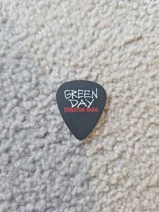 Green Day Revolution Radio Gitarren-Plektrum - Bild 1 von 2