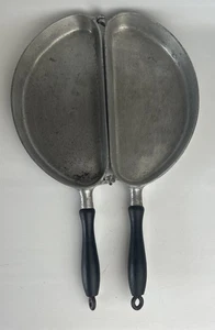 Wagner Ware Magnalite Sidney O Fish/Omelet Pan 821 - Picture 1 of 18