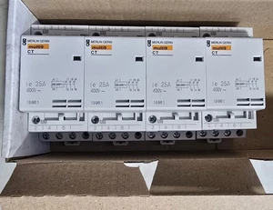 CONTACTORES MERLIN GERIN 25A/3 POLOS - NUEVOS 4 UNIDADES - Imagen 1 de 9