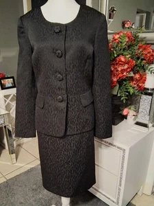 Le Suit 2 Piece Skirt Suit Size 12 Black Power Suit Business Lined - Picture 1 of 12