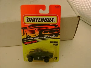 1995 MATCHBOX SUPERFAST #77 MILITARY WEASEL TANK NEW ON CARD - Picture 1 of 3