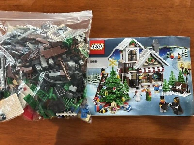 LEGO Winter Village Toy Shop (10199) Retired - 100% Complete, w/Figures, Manual - Image 1 of 2