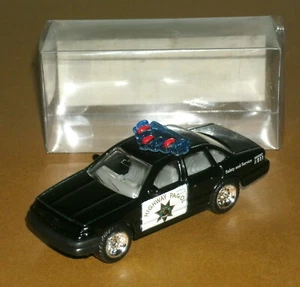 1/64 Scale 1996 Ford Crown Vic California Highway Patrol Diecast CHP Police CVPI - Picture 1 of 6