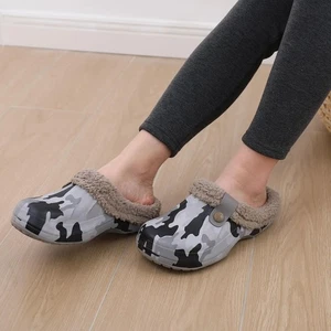 Herren Clogs Hausschuhe Winter Fell Wasserdicht Gartenschuhe Warm Haus Antirutsch - Bild 1 von 9