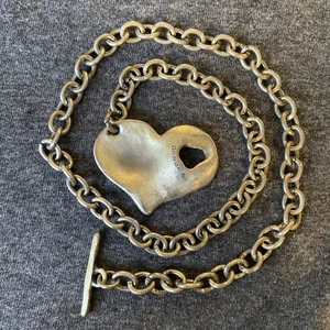 Danon Chunky Heart Toggle Clasp Silver Tone Necklace - Picture 1 of 8
