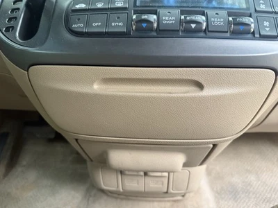 2005-2010 Honda Odyssey подстаканник центр приборной панели напиток лоток желтовато-коричневый - Изображение 1 из 2