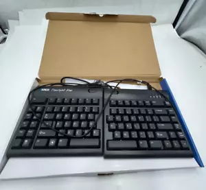 Kinesis Freestyle2 Blue Wireless Ergonomic Keyboard for PC KB800PBBT - Picture 1 of 5