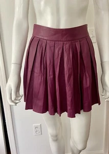 Alice + Olivia Lamb Leather Box Pleated Mini Skirt Maroon Pink Size 0 - Picture 1 of 6