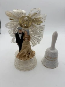 Vintage Kunststoff 50. Jahrestag Hochzeitstorte Topper und Glocke - Bild 1 von 8