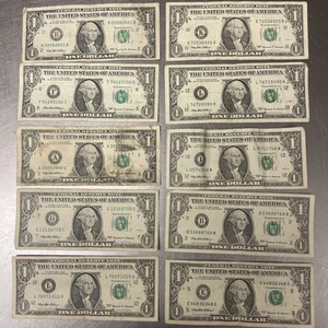 1999 Series Old $1 Dollar Bills Circulated lot of 10 Notes 26 Years Old Vintage - Picture 1 of 14