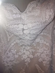 beautiful wedding dress size 16 pre owned - Picture 1 of 7