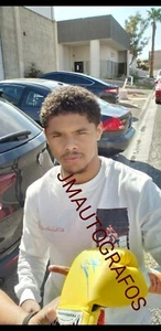 Shakur Stevenson - Picture 1 of 4